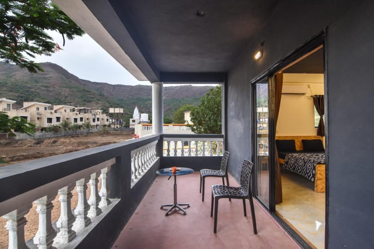Empyrean Stay Ll 3Bhk Ll Black Horse Villa Ll Ac Ll Private Pool Ll Wifi II Lux Ll Lonavala Esterno foto