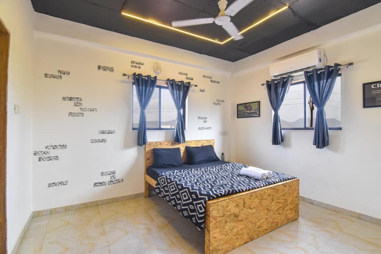 Empyrean Stay Ll 3Bhk Ll Black Horse Villa Ll Ac Ll Private Pool Ll Wifi II Lux Ll Lonavala Esterno foto